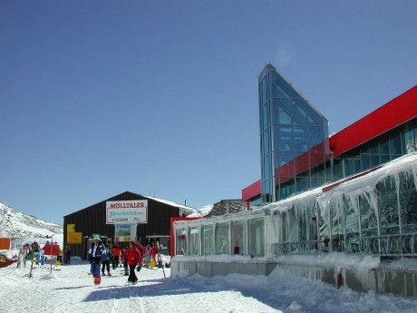 MG-Bergstation-und-Turm1