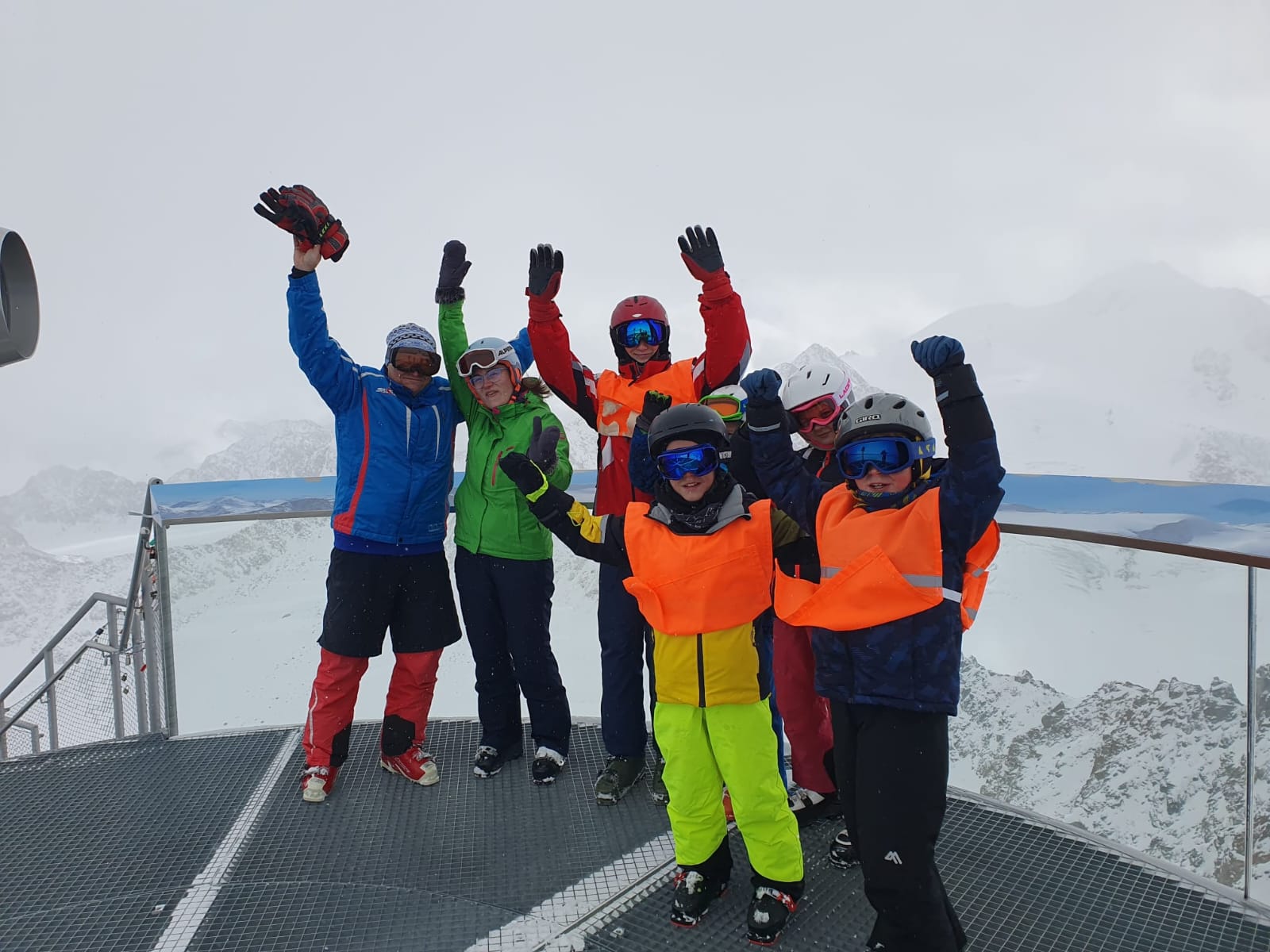 WhatsApp Image 2025-10-30 at 17.40.32